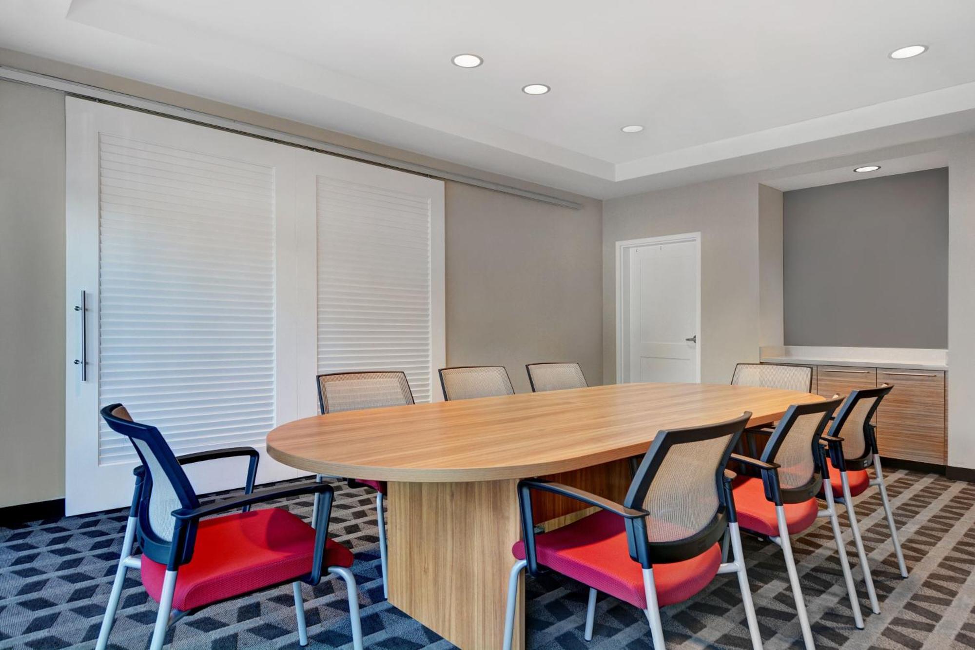 Towneplace Suites By Marriott Jacksonville East Екстер'єр фото
